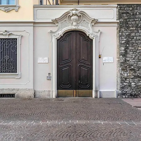 Duomo - Porta Torre-centro Storico דירה